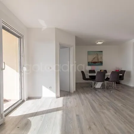 Apartment Luxury Sea & View Dammi