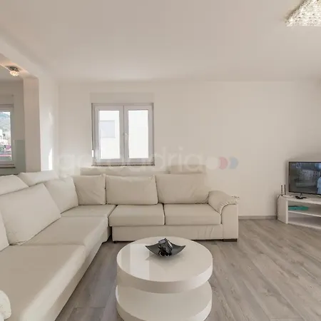 Apartment Luxury Sea & View Dammi *