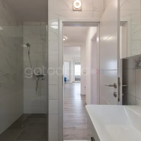 Luxury Sea & View Dammi Apartment *