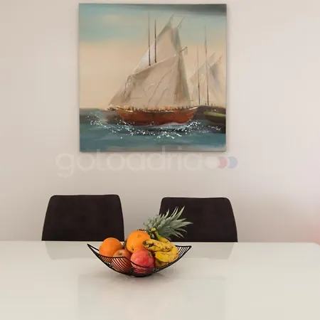 Luxury Sea & View Dammi Apartment *